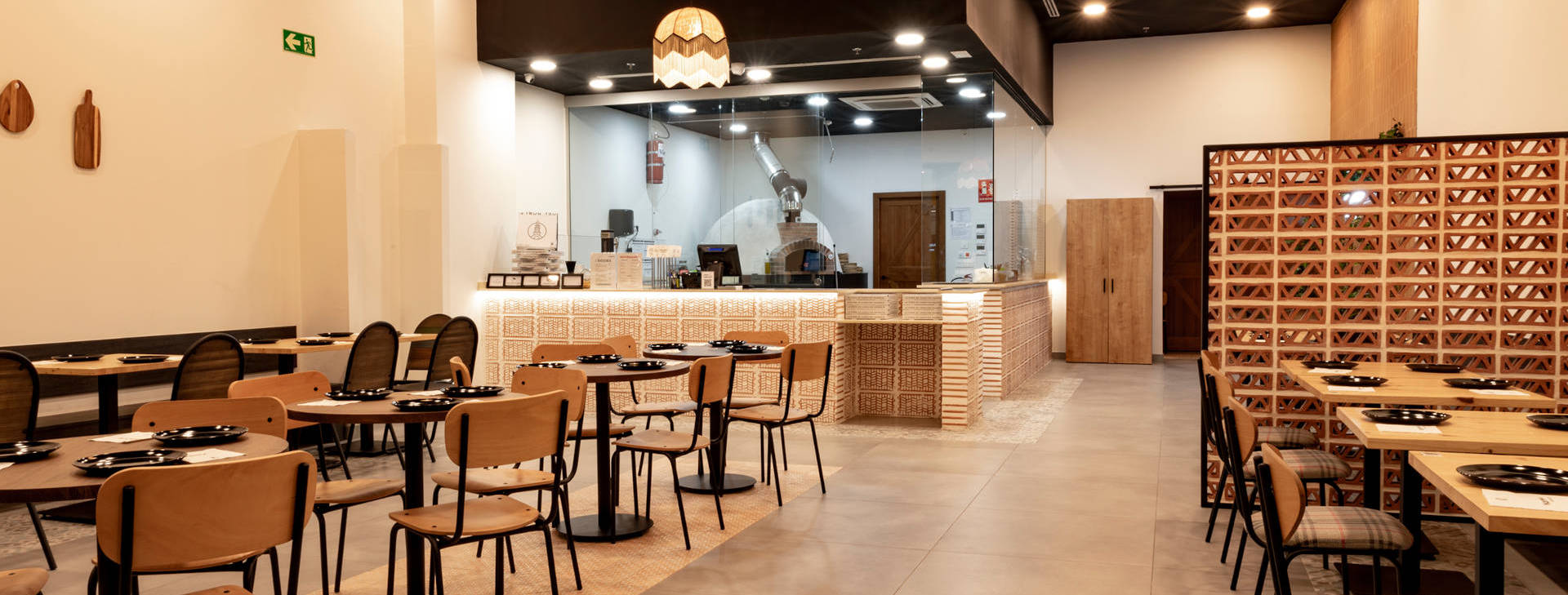 Del Poble Pizzeria - El Arcangel 